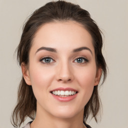 Amelia R